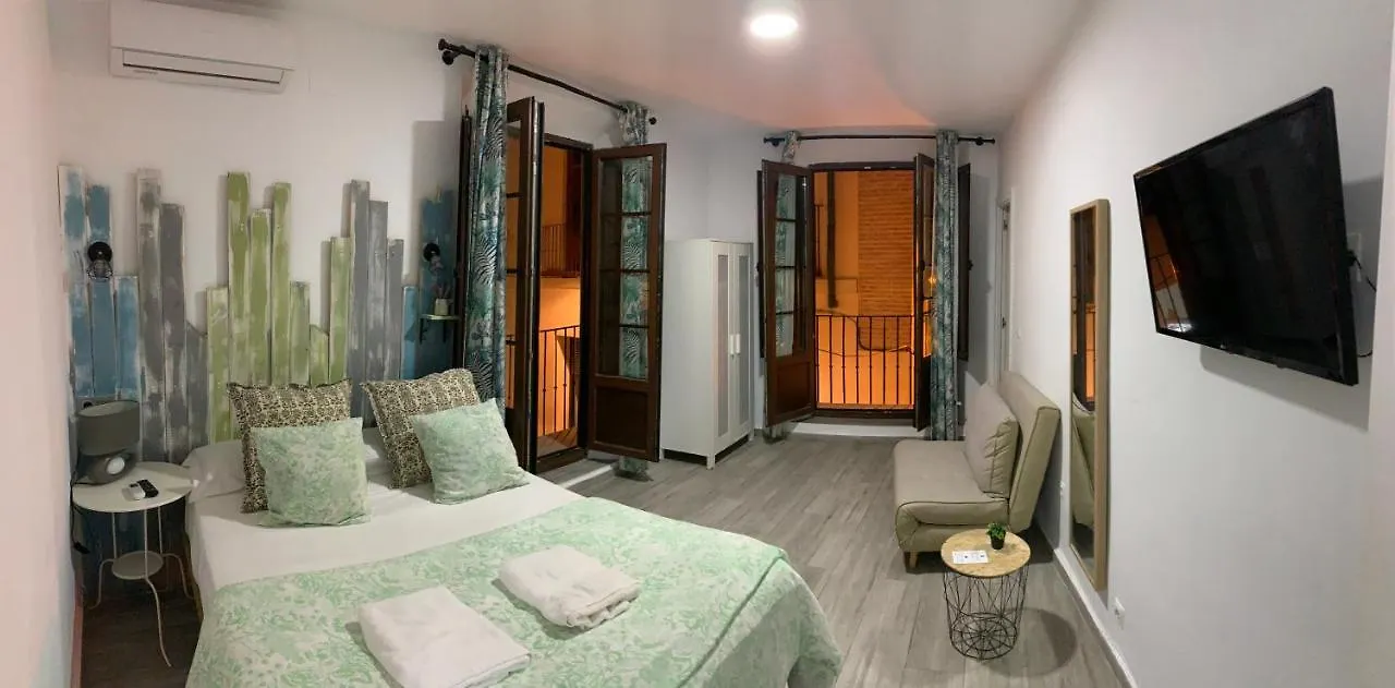 Viviendas La Placita Centro Malaga Guest house